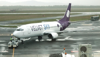 velvet738